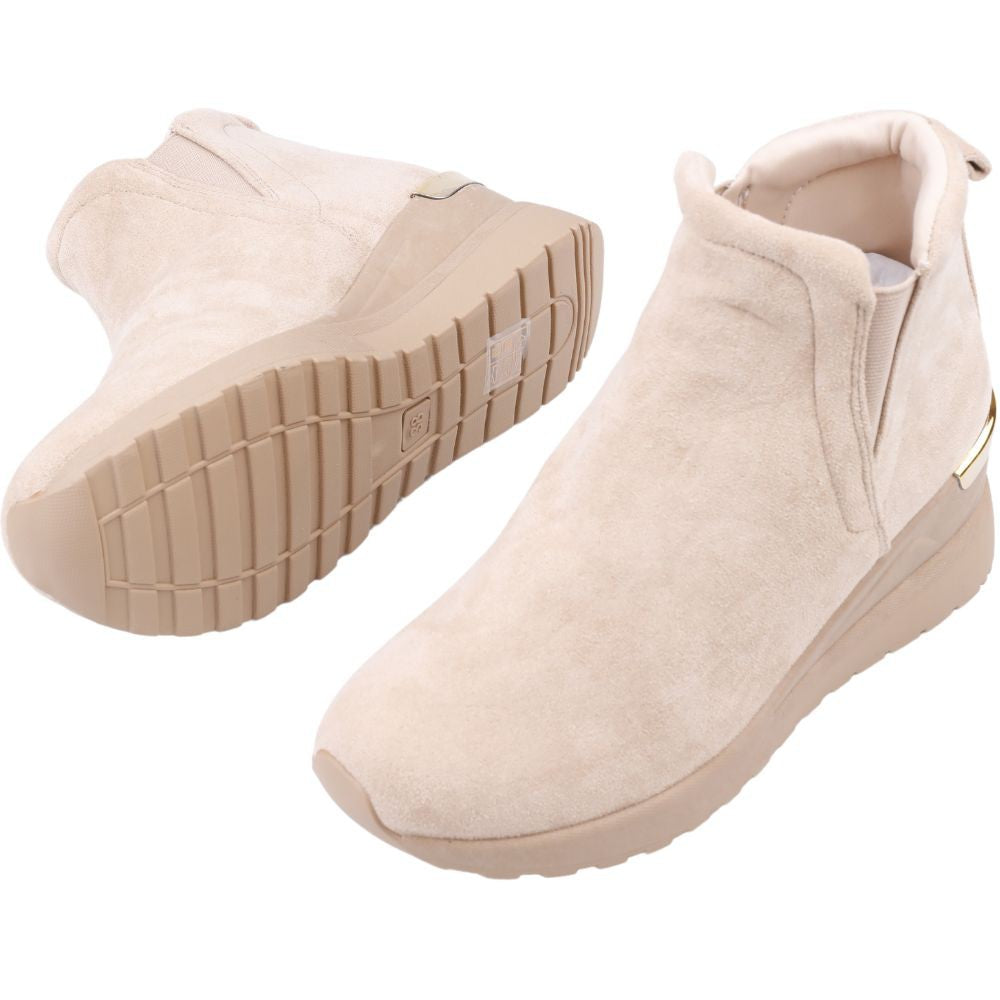 c3525c7675b669955a33b3f285ca2836