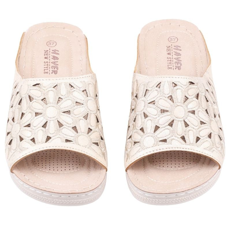 1559975cb34faa94e6c0da60ea9f34a9