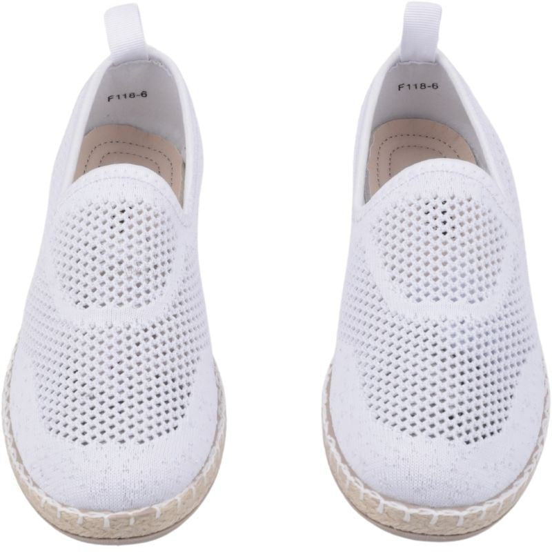 ef12746b124a5d8f1f2569549a19758d