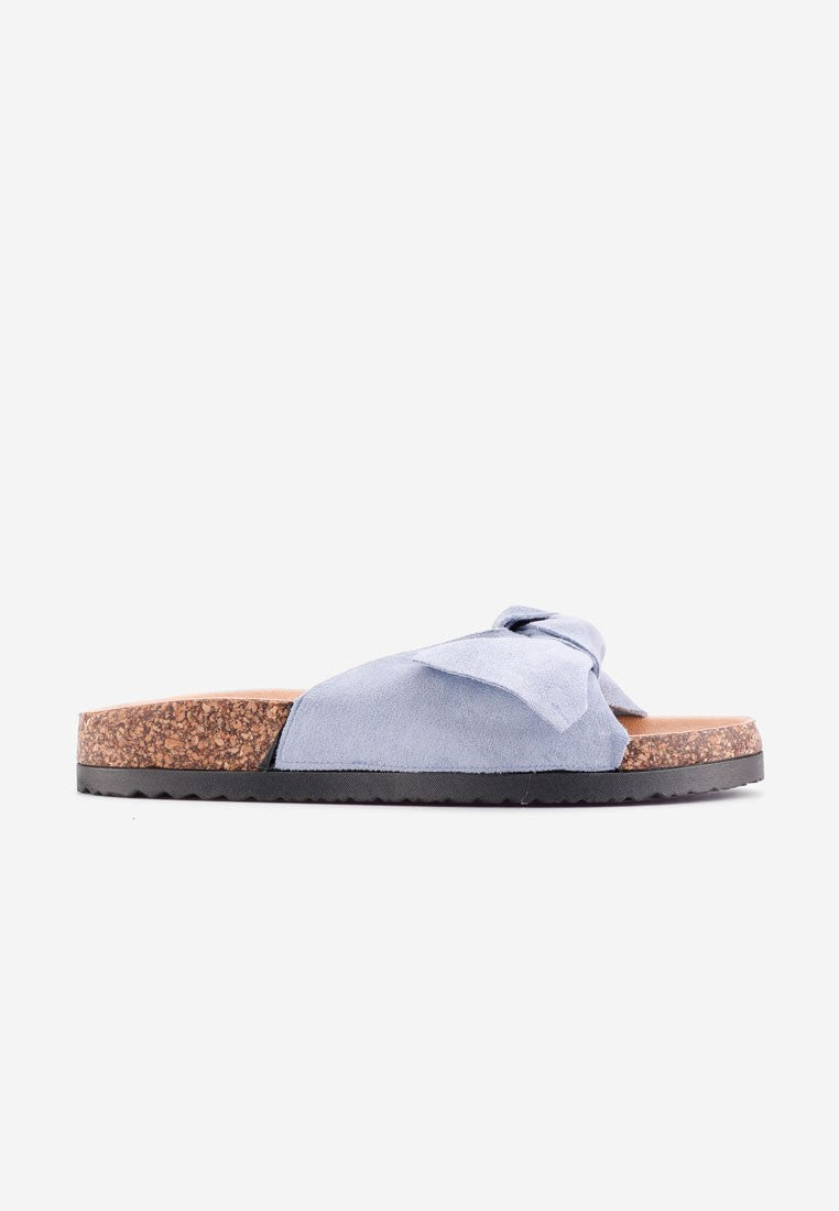 7a73b2804656db39cc77c8f22d2ea403