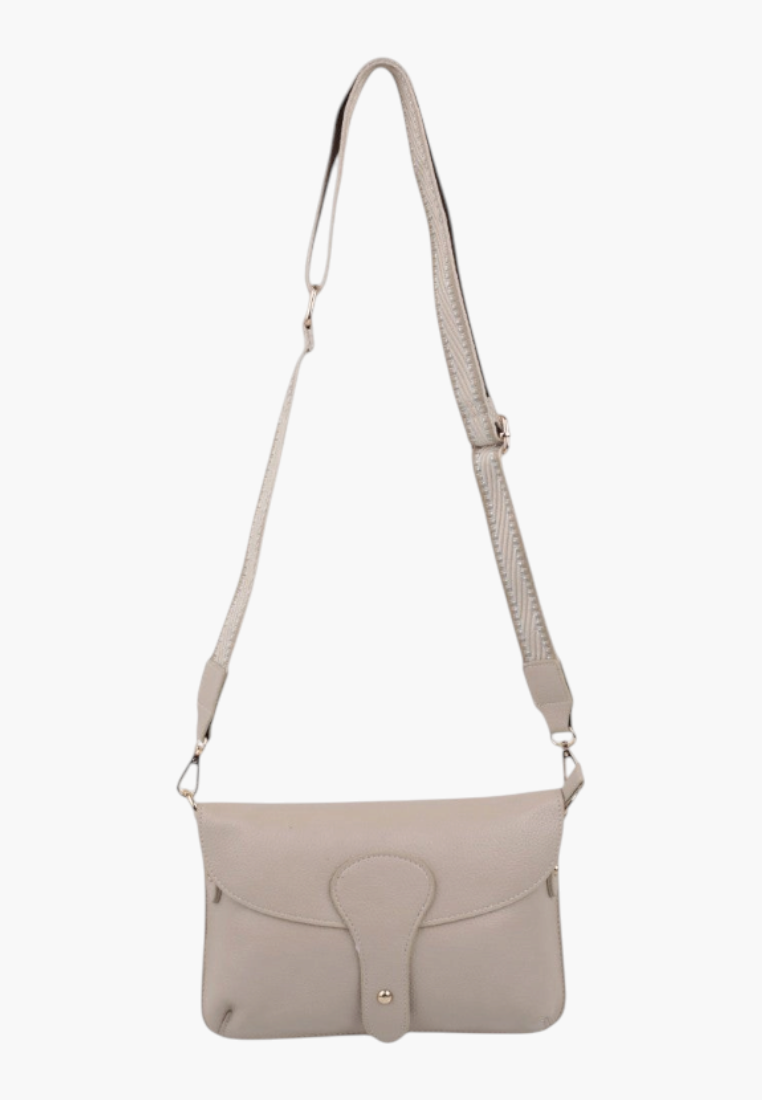 BEIGE.