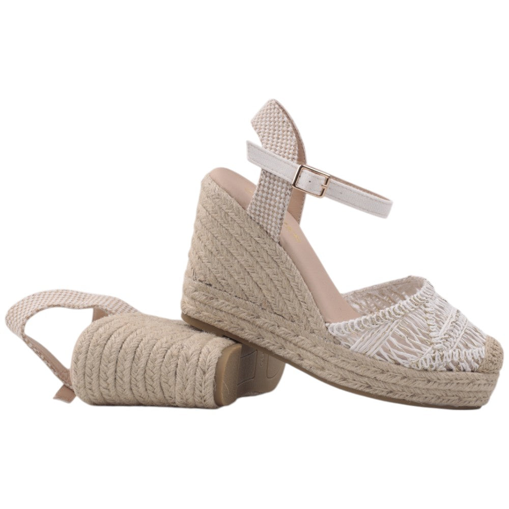 eaa98cbecf48f8cb61bf5e56de82dfc5