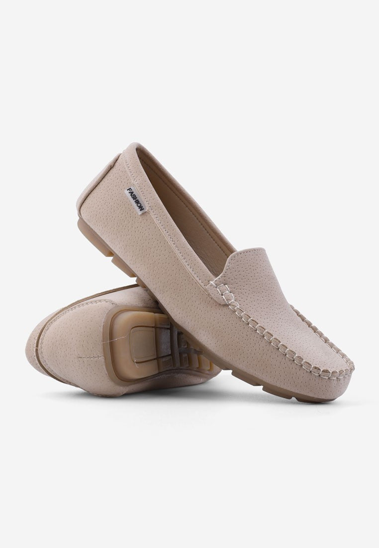 a26dd1baaa8f0a3e09dc9ae21e6b8802