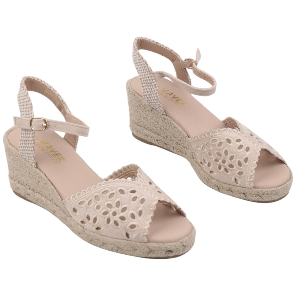 ce57f9a22dca74c58ccdfe0552d5c88a