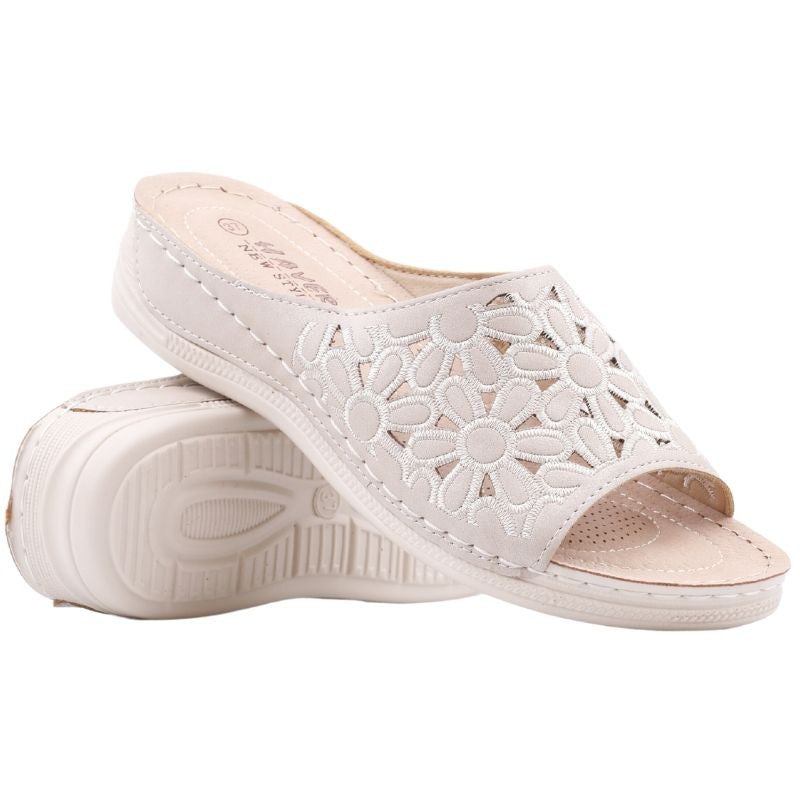 2ab11dfee6d3e63c9ef48e599b82bf6b