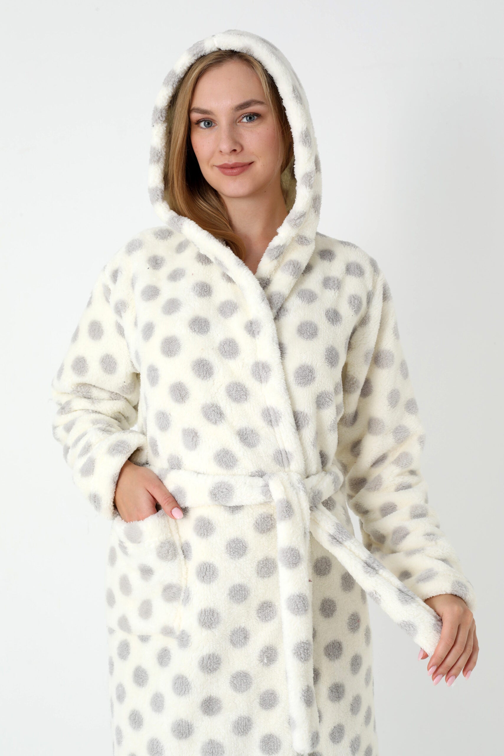 438e79c01e5bbe80ba27590e58016a48