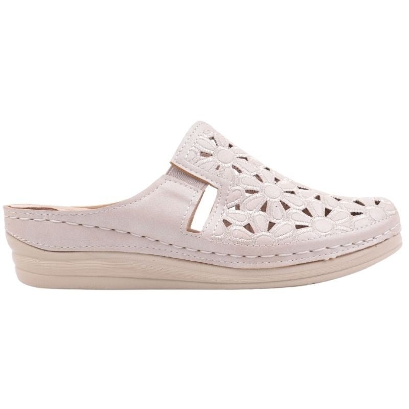 ef203f552409c77597ec221311f7374d