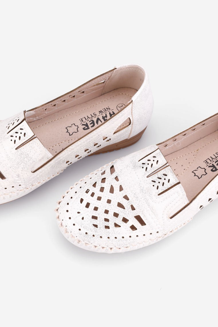 c9c8eaf9490ed2b7f9f2a3010614f63b