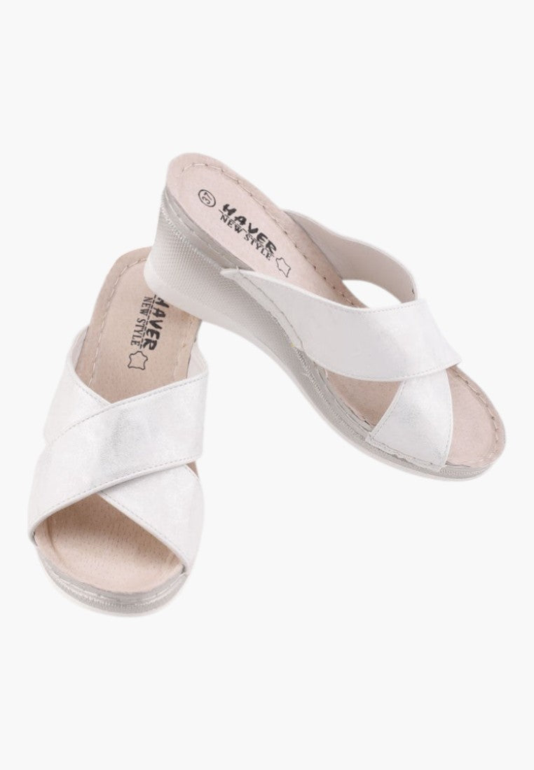 b38e74b11b3f273ad4fa52fadaee1b13