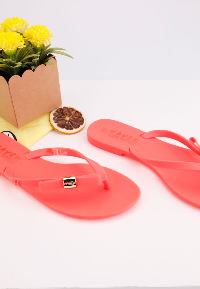 f698d4c68126f763b5d25e9a7b3bc25e