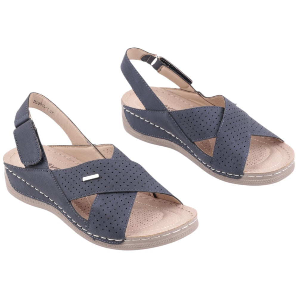 d943dcf52c30cb4343aad66f992ab483