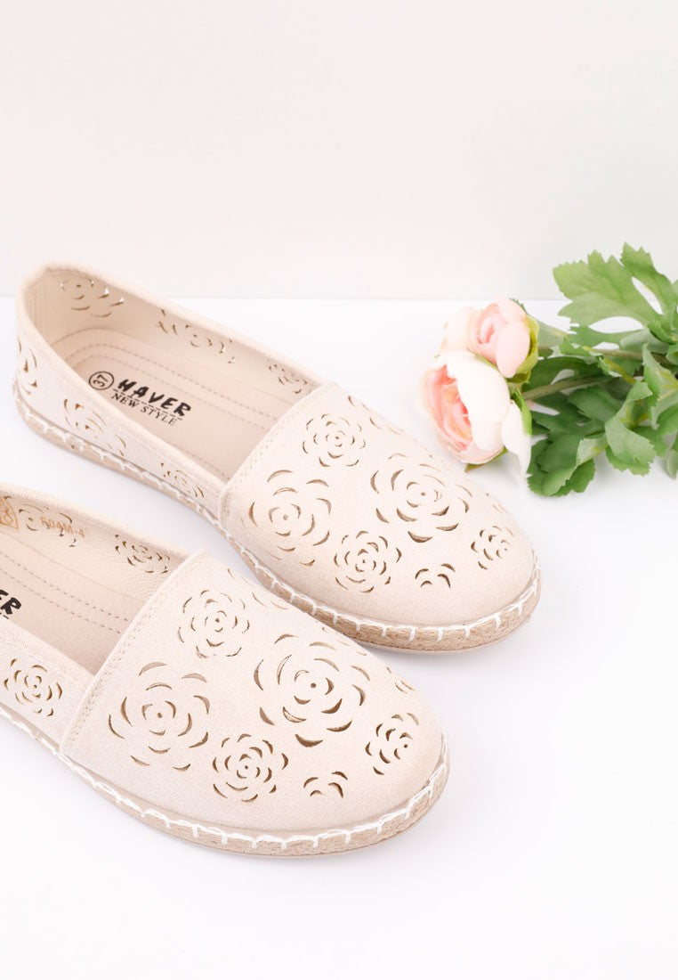 a327da3026bb3d9fc993858374c445f3