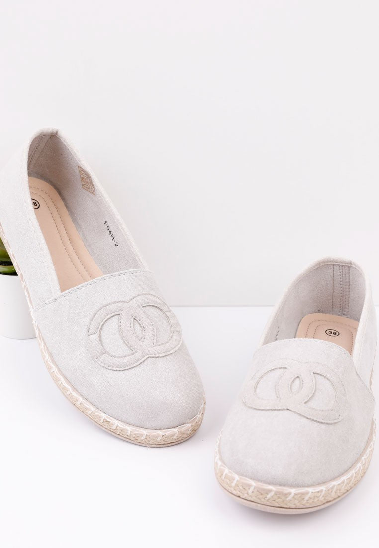 8d28eb1d29761678323d9f2866516e80