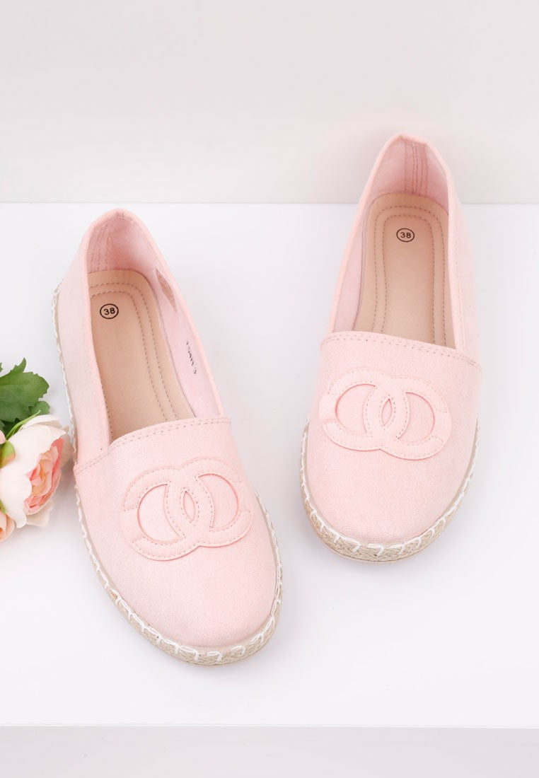 18c43d2aff27949d696efabda27074db