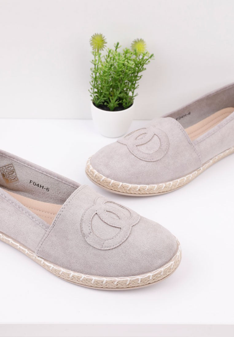 33ac827a41aa59198221df8f9a1babd8