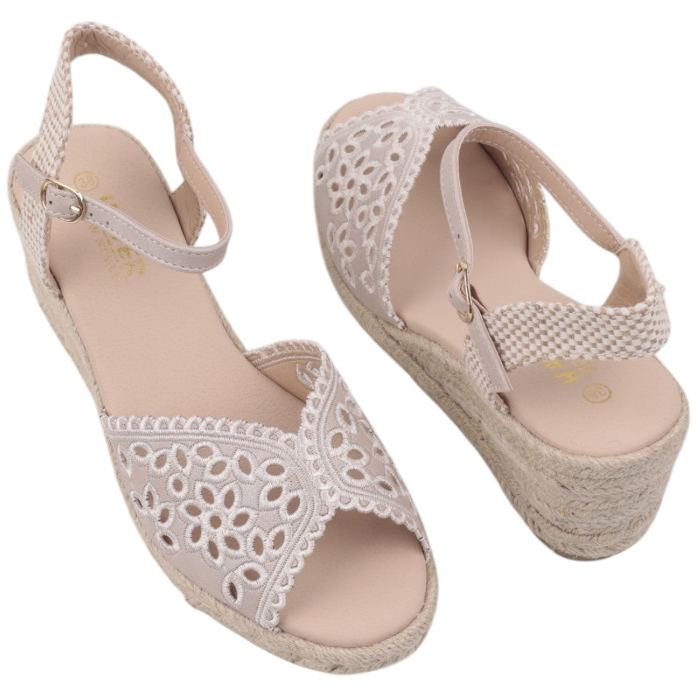 ef1d77f8c7a6b1a026e07d7659a432a2