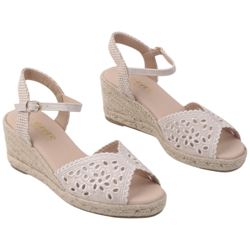 b14c7b09c99213b7f77ec4c9e4e2aec9