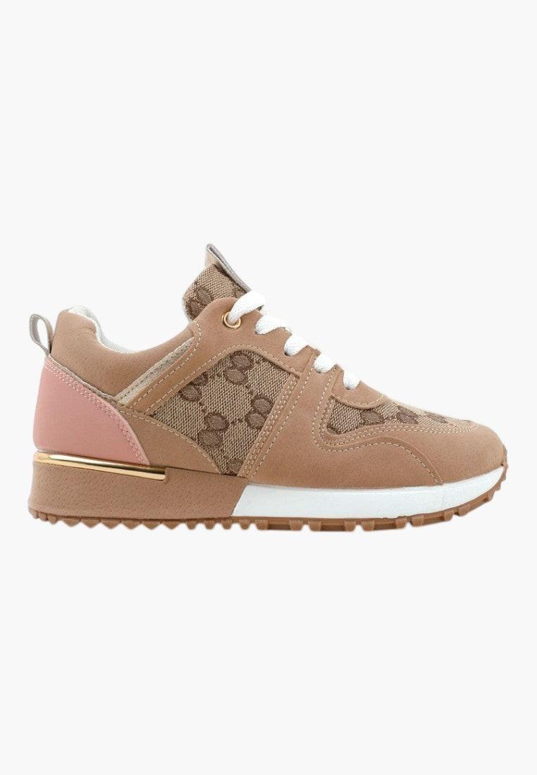 Beżowo złote sneakersy damskie z boku, sznurowane, ekozamszowe.