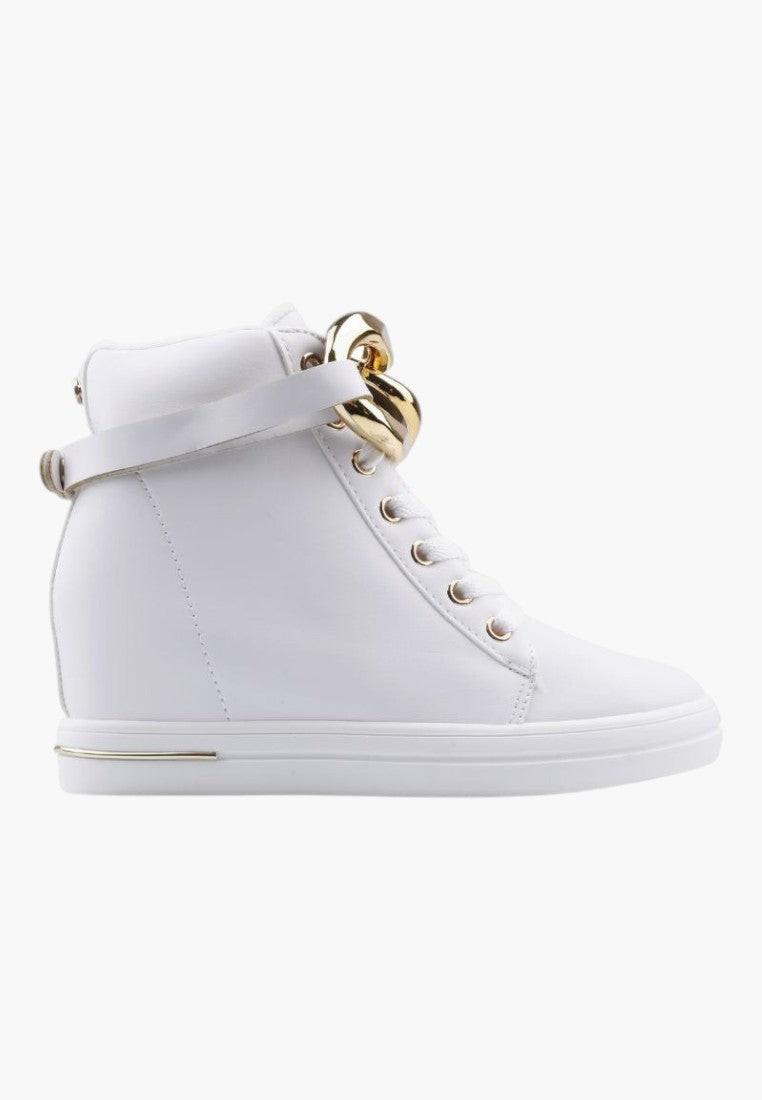 Białe sneakersy damskie w minimalistycznym stylu, widok z boku