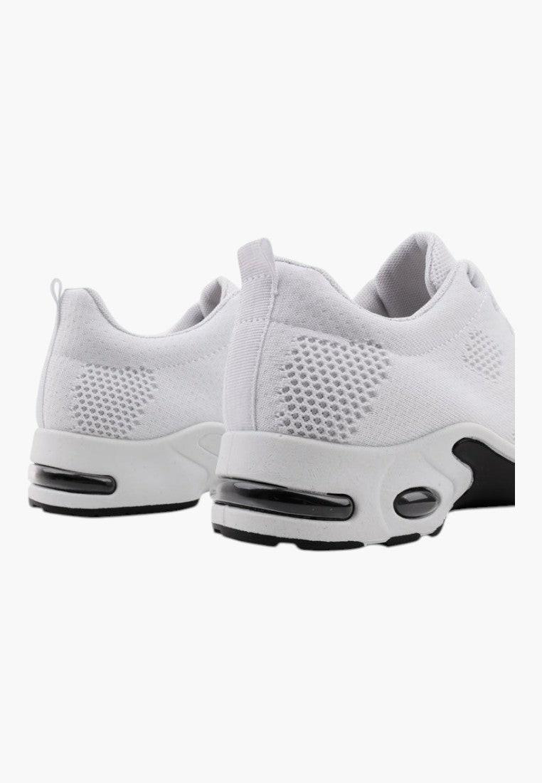 Białe sneakersy damskie z wyściółką na pięcie, widok z tyłu.