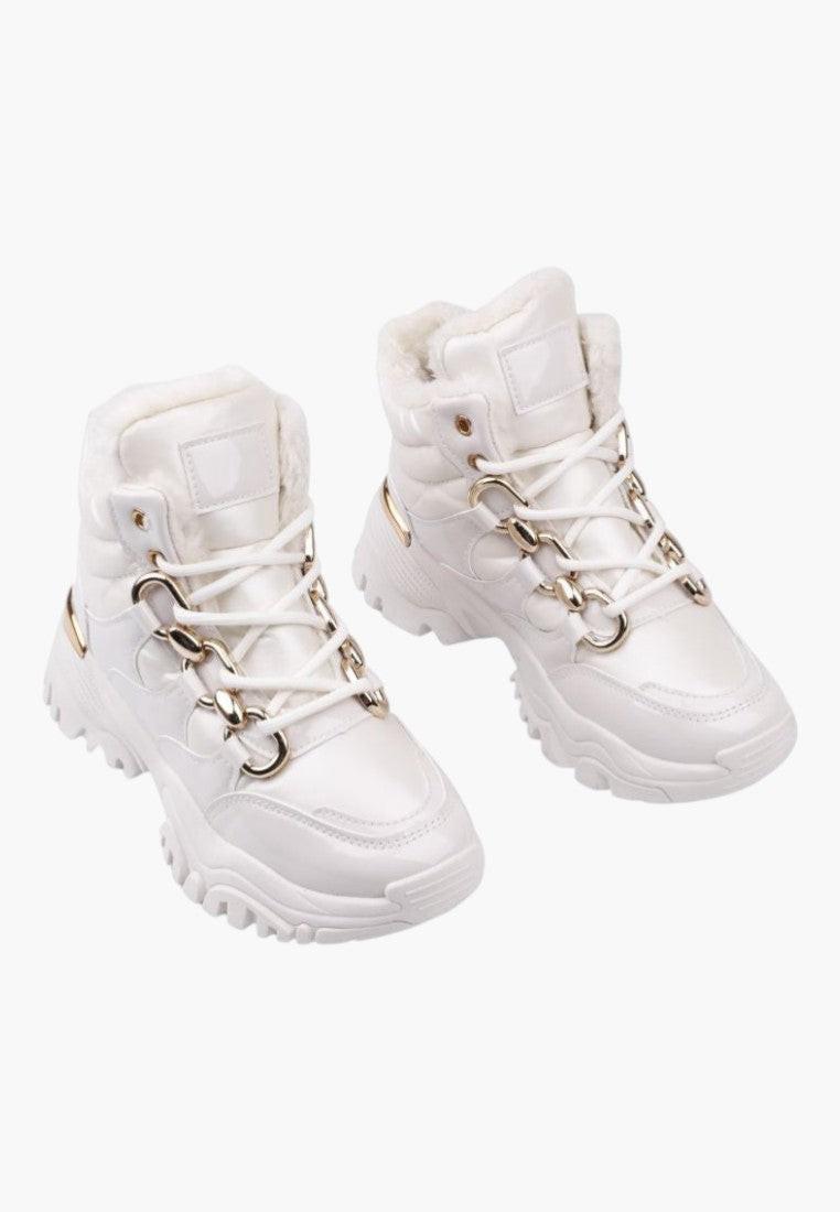 Białe sneakersy damskie wysokie, widok z przodu.