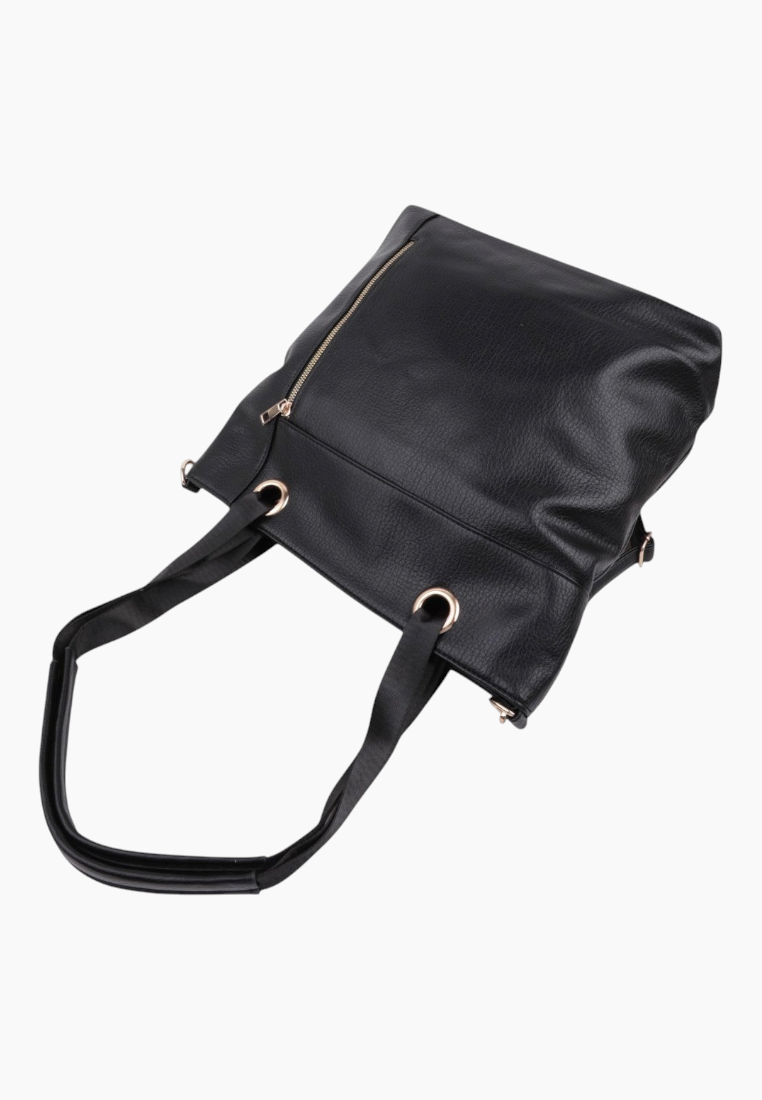 Back view of the czarnej torebki shopper z zamkiem i złotymi detalami na białym tle.