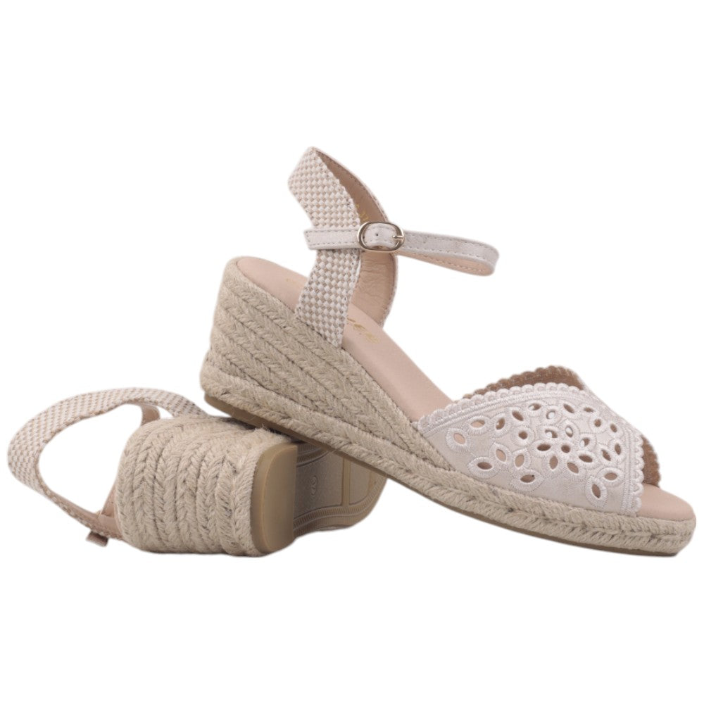 e0299ab005aa8df565b779ac1bb5a3b5