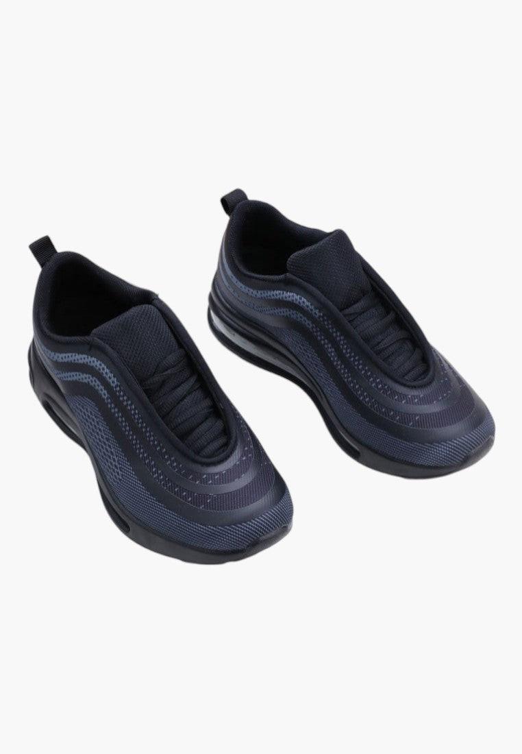 Czarne buty damskie sportowe, widok z przodu, sznurowane