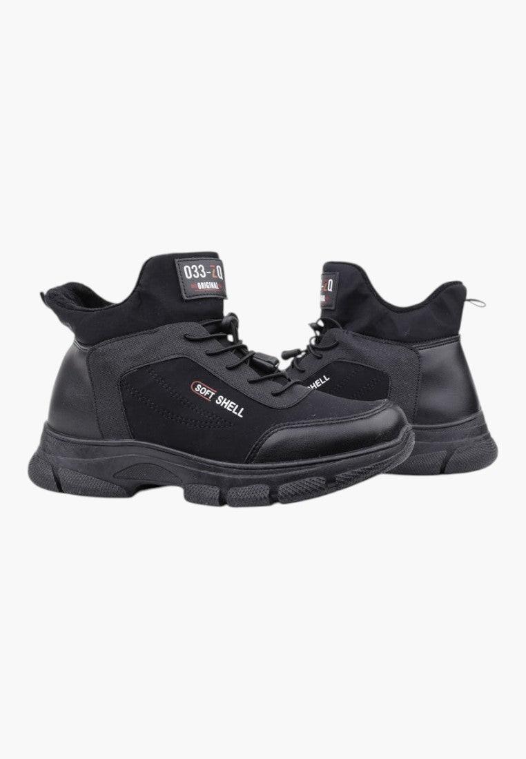 Czarne sneakersy botki damskie, z wysokim designem i panelami siateczkowymi.