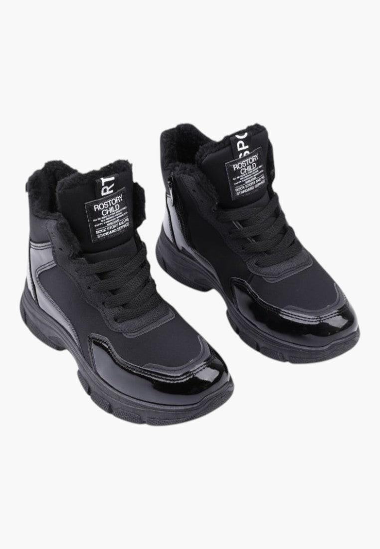 Czarne sneakersy damskie z wysoką cholewką, widok z przodu