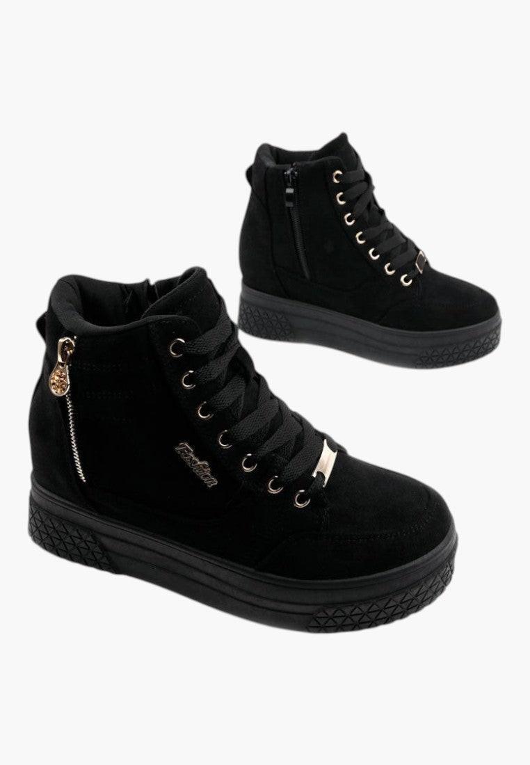 Czarne sneakersy damskie na koturnie z złotym suwakiem, widok z boku