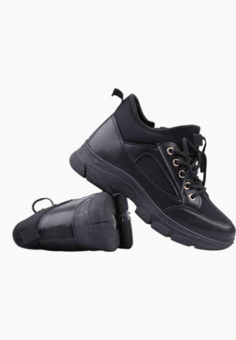 Czarne sneakersy damskie z odblaskowymi detalami i amortyzowaną podeszwą w stylu życia