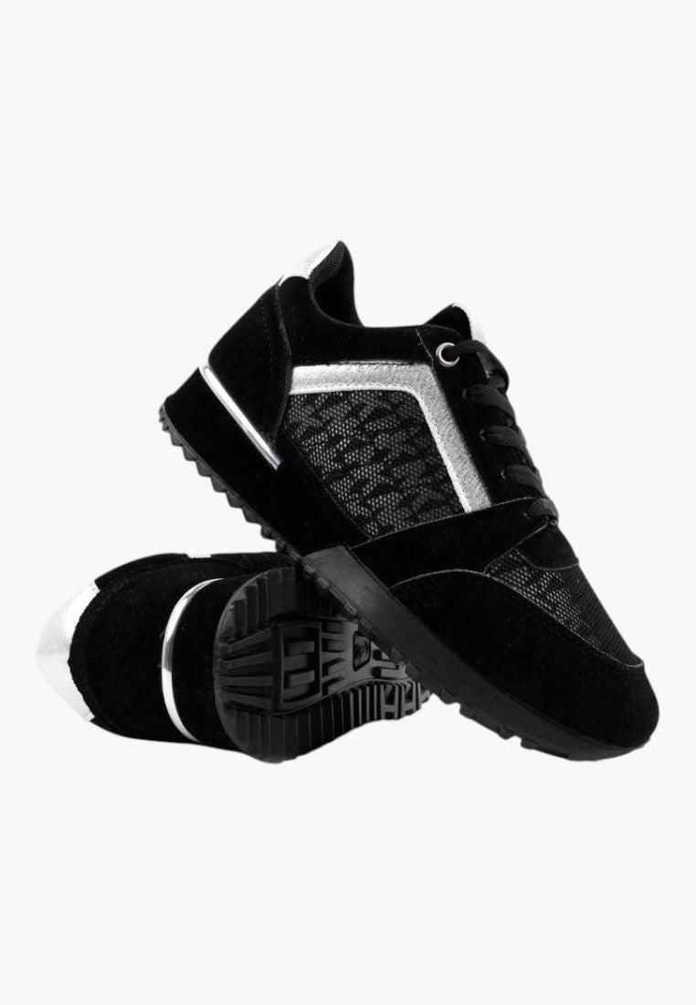 Czarno-srebrne sneakersy damskie z siateczkowym wierzchem, widok z innej perspektywy