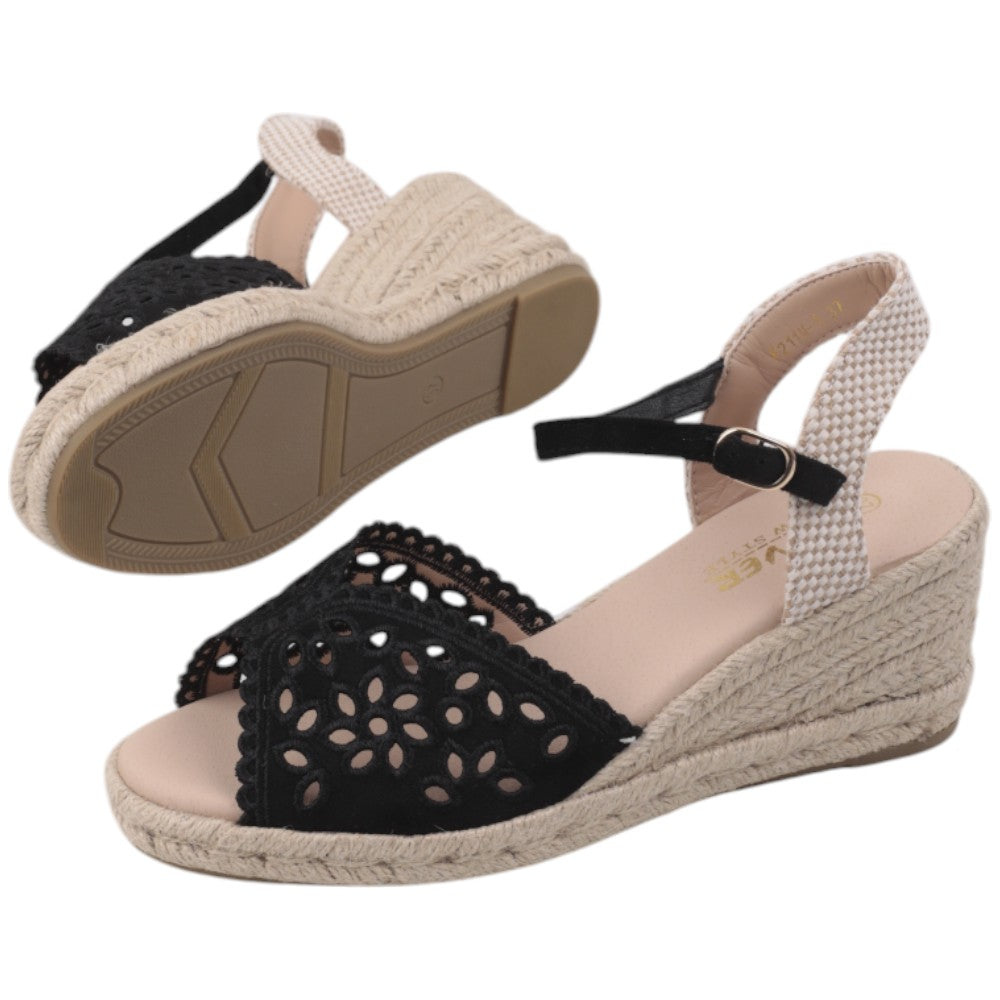 93adf96ddab7484658cd540f8e09aa1d