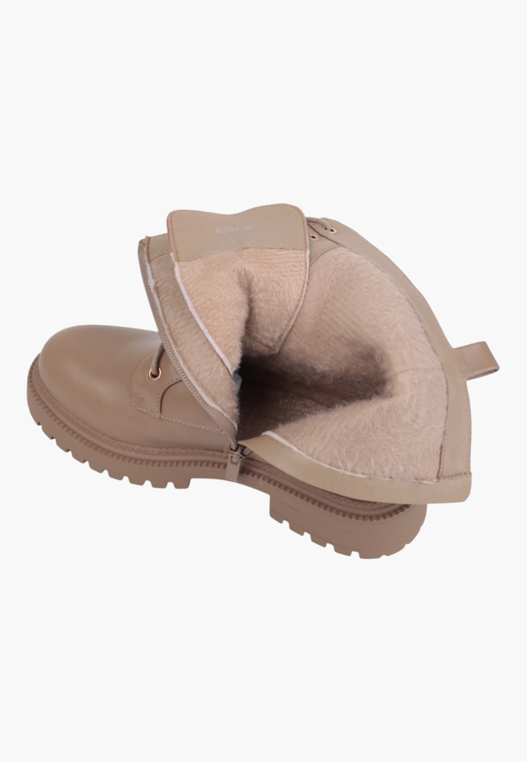 Falio beige ankle boots with thick faux fur lining and chunky lug sole for autumn and winter