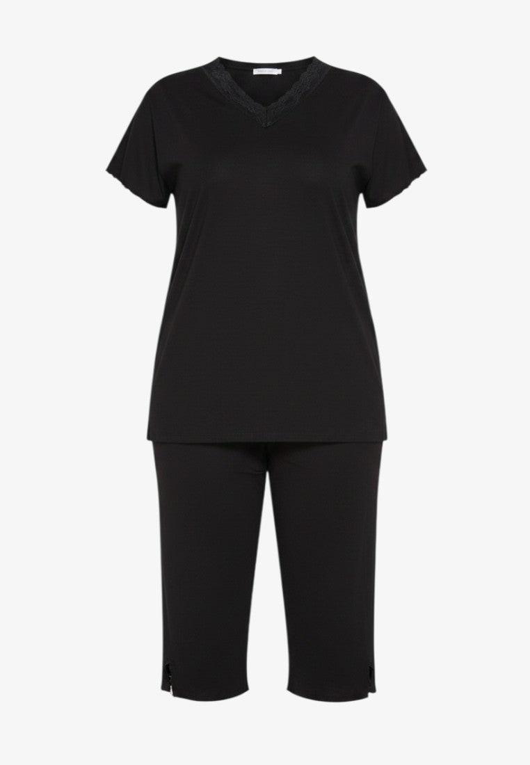 Falio black plus size viscose pyjama set with v-neck and 3/4 length pants