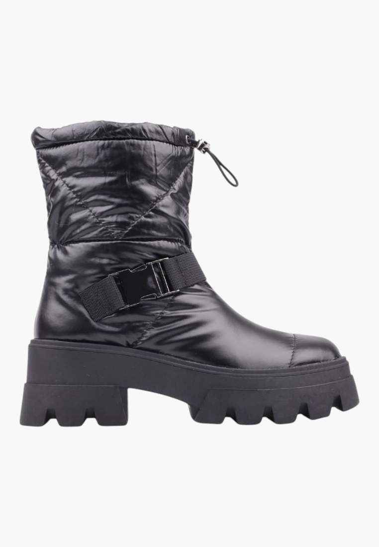Falio black quilted textile snow boots with a thick lug sole, ankle strap, and decorative drawstring closure.