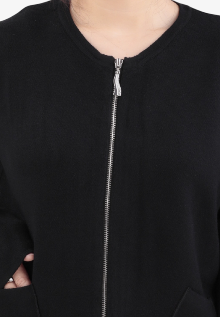 Falio black plus size viscose sweater with a round neckline, long sleeves, and a front zipper closure.