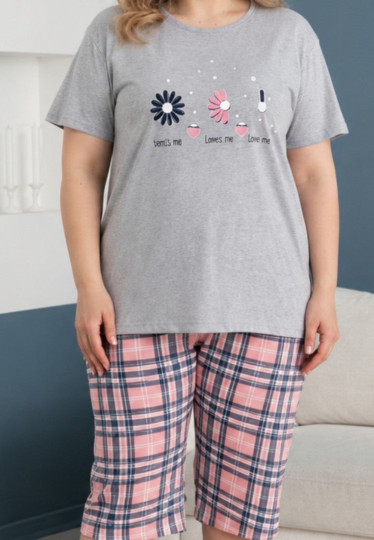 Falio women's 100% cotton pajama set with a grey graphic t-shirt and pink plaid capri pants