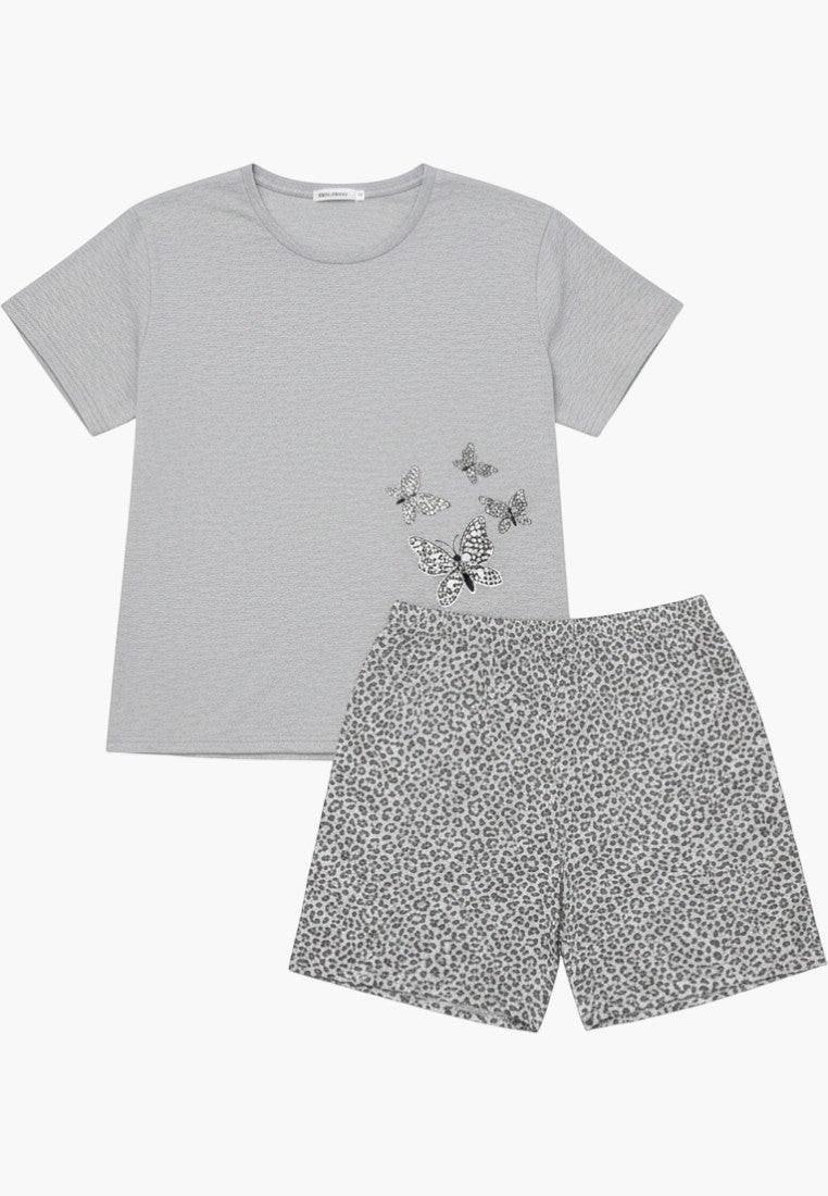 Falio grey 100% cotton plus size women's pajama set with short sleeves, round neck, and leopard print 3/4 length shorts. Decorated with butterfly print on the t-shirt.