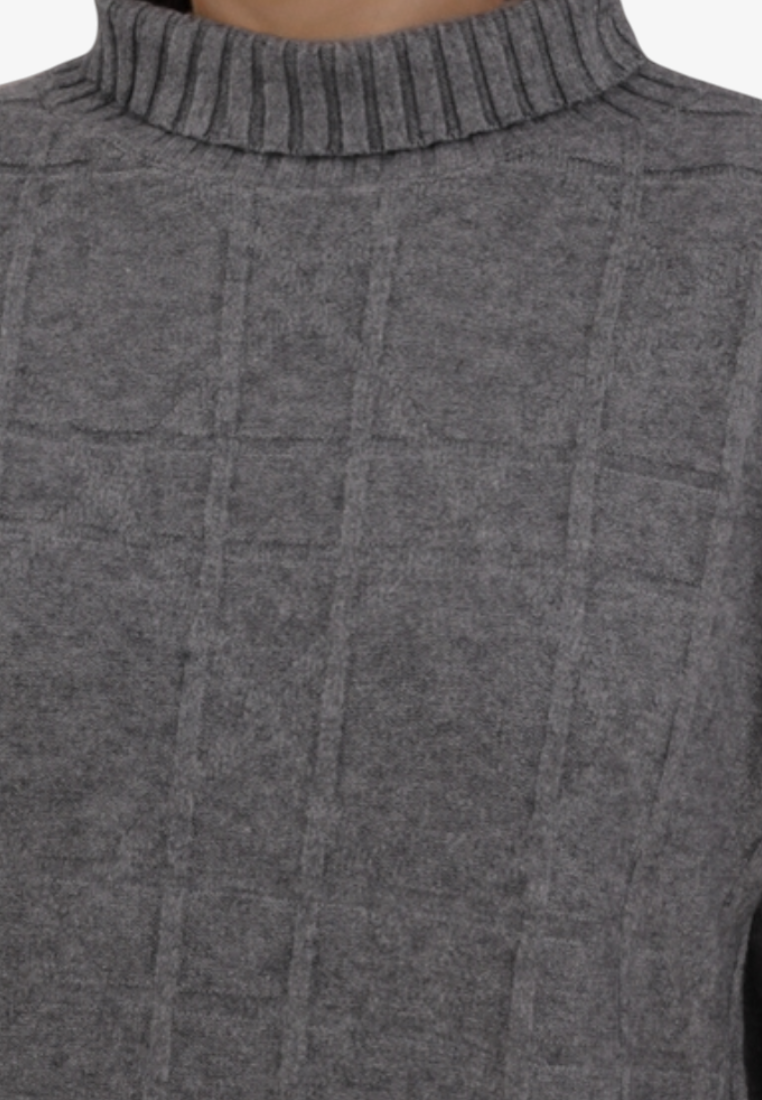Falio grey plus size sweater with a mock neck and textured grid pattern, made from a soft viscose blend.