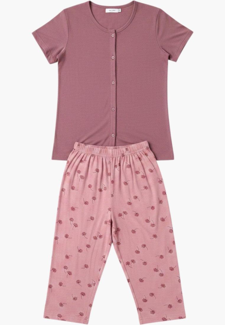 Falio women's multi-colored cotton 3/4 pajama set with short sleeves and round neckline.