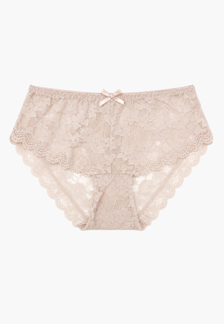 Front view of beige lace maxi briefs featuring a small decorative bow.