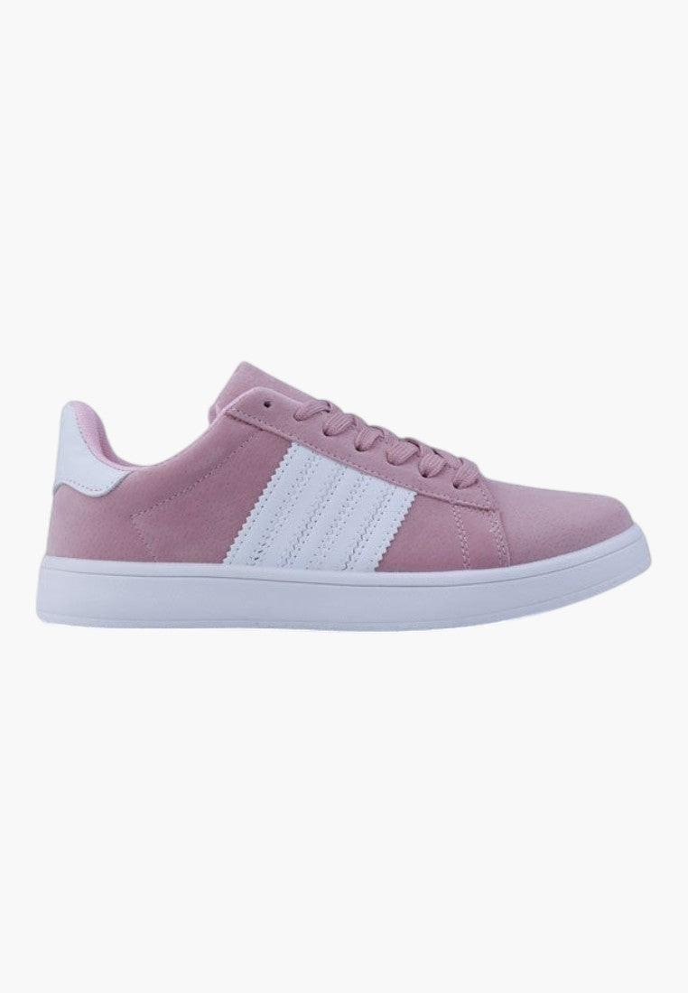 Różowe buty sportowe z ekozamszu, widok z boku