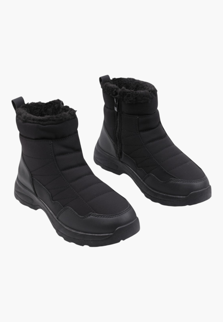 Front view of black winter boots with padded design and high ankle.