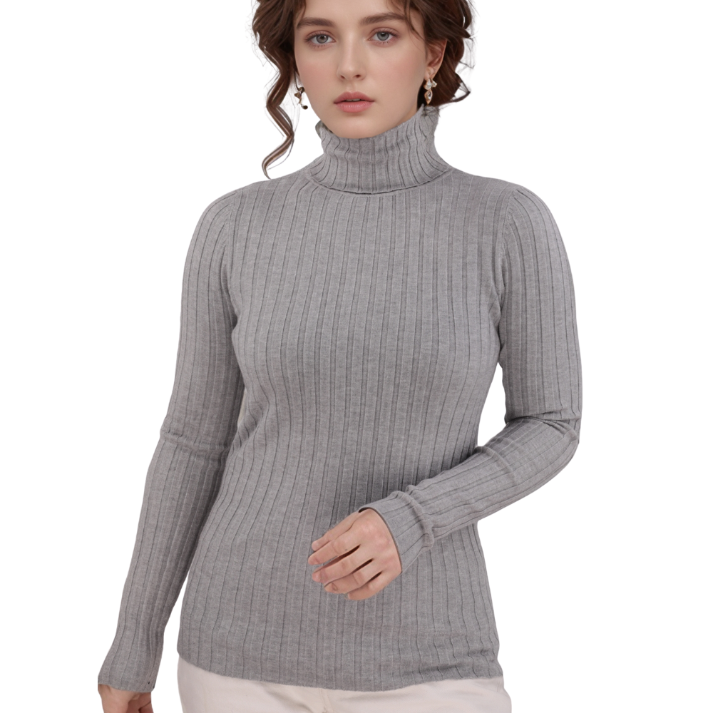 Szary sweter damski z półgolfem, widok z przodu.